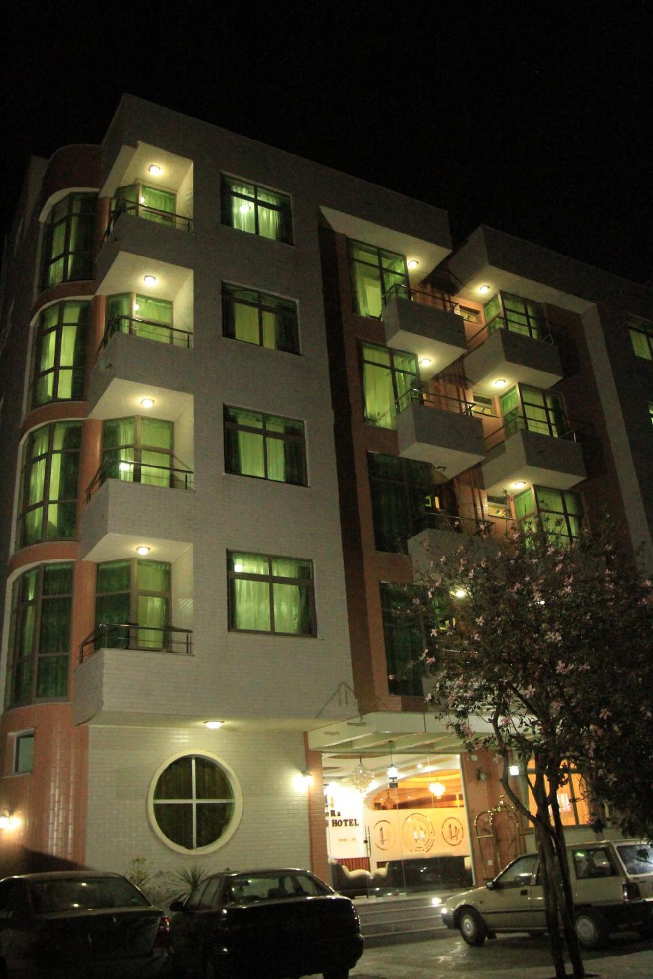 Hera Addis Hotel Bagian luar foto